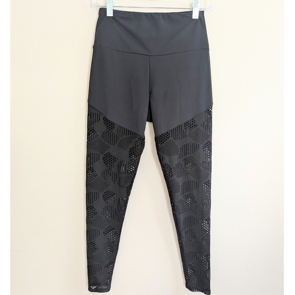 Onzie Flow Leggings Women's M/L‎ Black High Waist Athletic Workout Yoga Pants